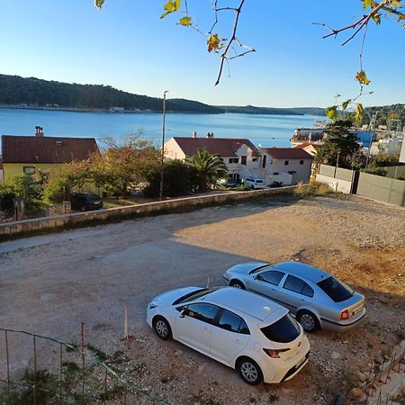 Apartments Zerjav Mali Lošinj Exteriör bild
