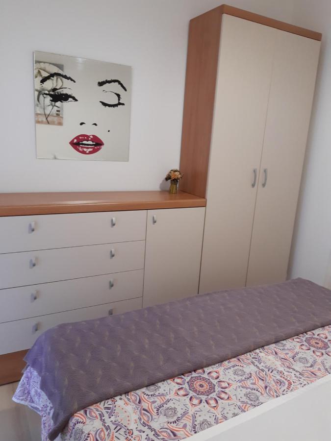 Apartments Zerjav Mali Lošinj Exteriör bild